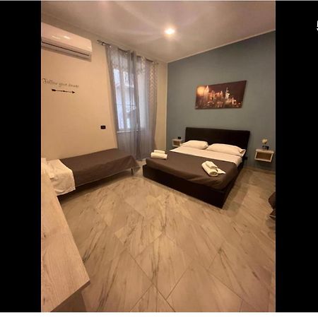 Hotel Porta A Porta Napoli Esterno foto